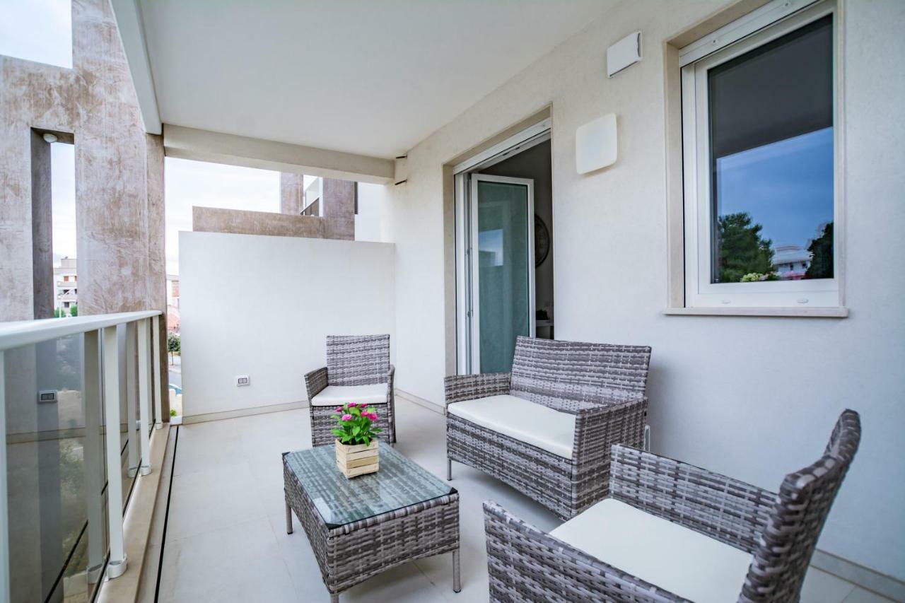 Wepuglia - La Casa Del Cardinale Appartement Monopoli Buitenkant foto